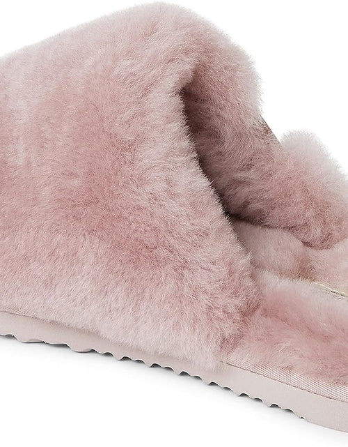 Load image into Gallery viewer, Women'S Shelly Beach Shearling Scuff Slipper
